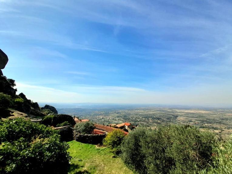 Casa Vinte & Cinco Alojamento Local Penha Garcia Εξωτερικό φωτογραφία